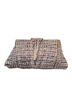 Caiman Wrap around clutch